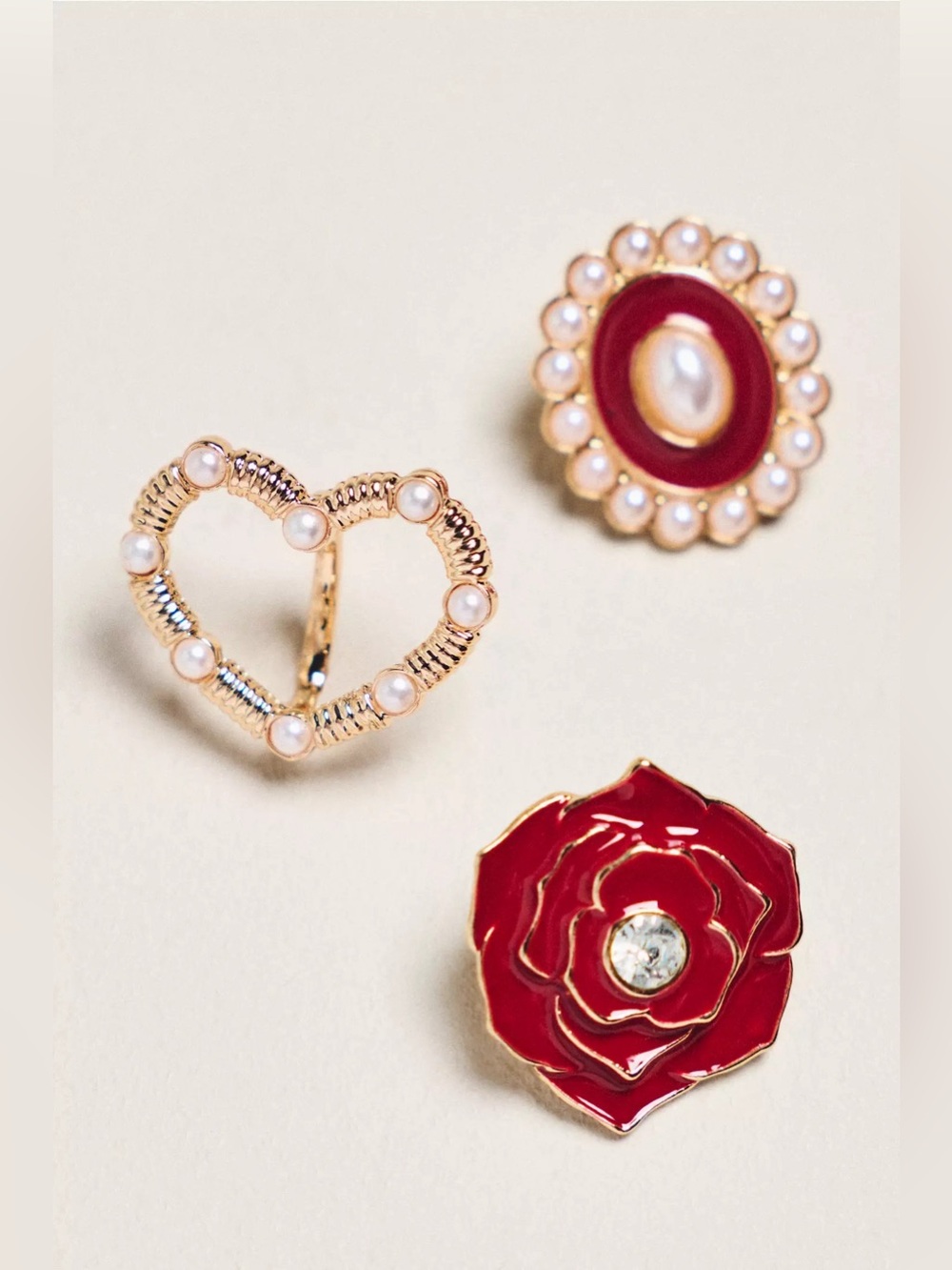 Share NWT Anthropologie Chunky Shoe Charms, Set of 3